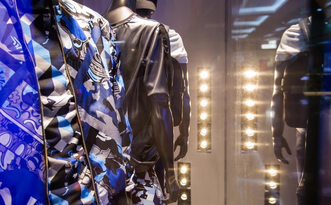 
范思哲*厦门（SM）门店 -9