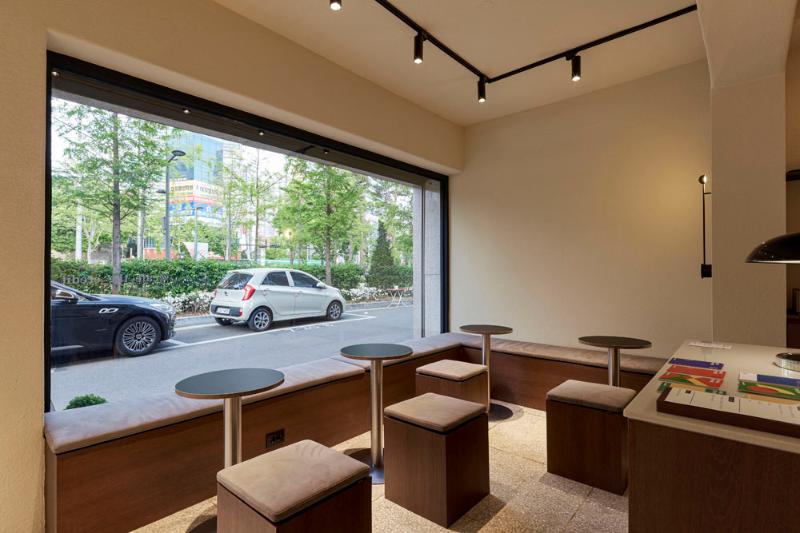 十平米现代波西米亚风格咖啡厅设计，打造感性空间-5