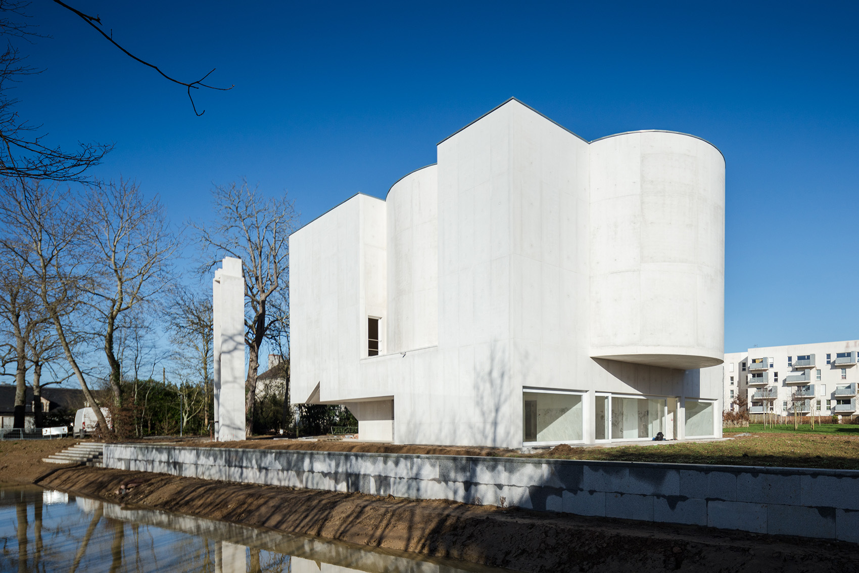 Saint-Jacques-de-la-Lande教堂,法国雷恩 / Álvaro Siza Vieira-17