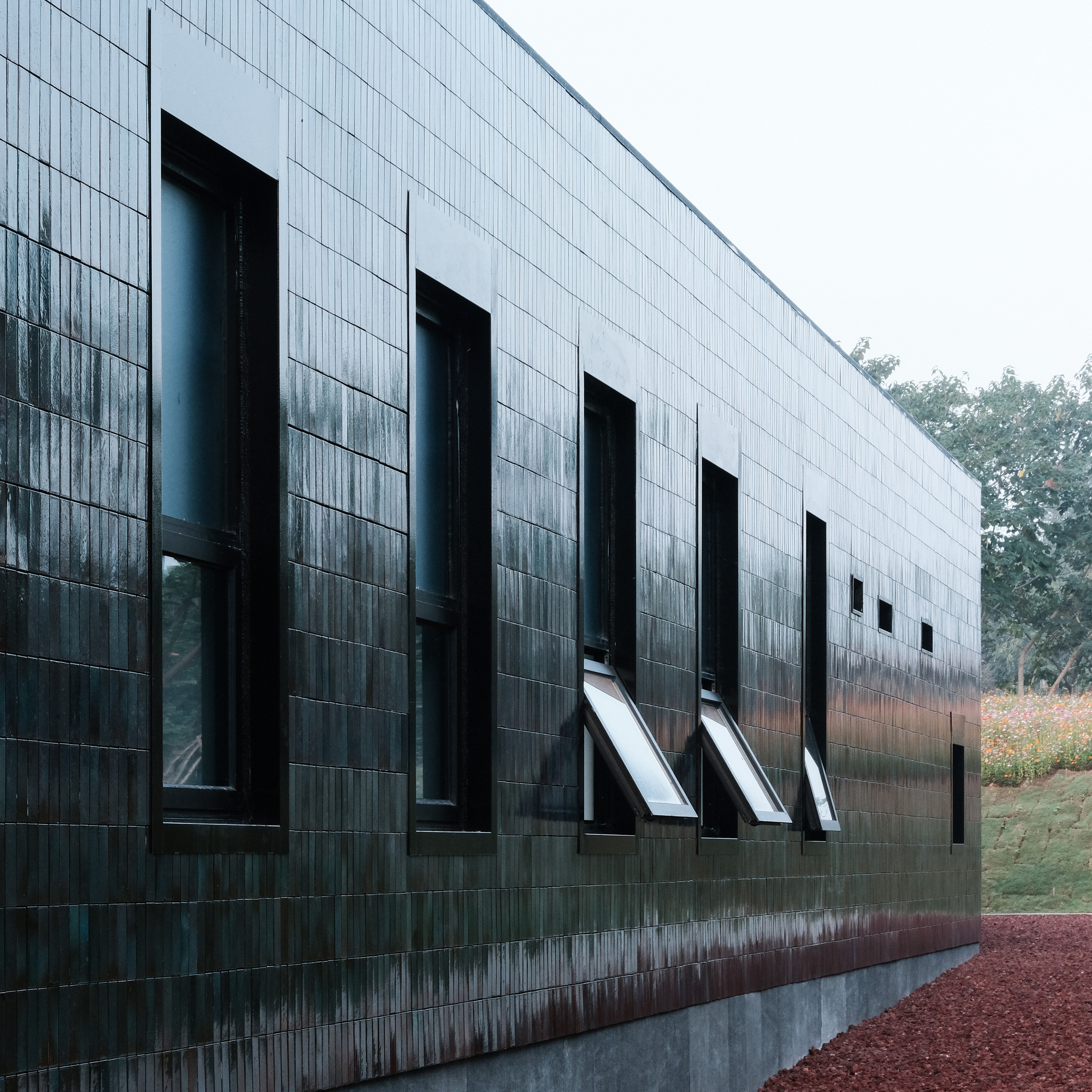 黄龙山脉·紫砂矿源博物馆丨中国无锡丨东南大学建筑学院+Atelier XÜK-17