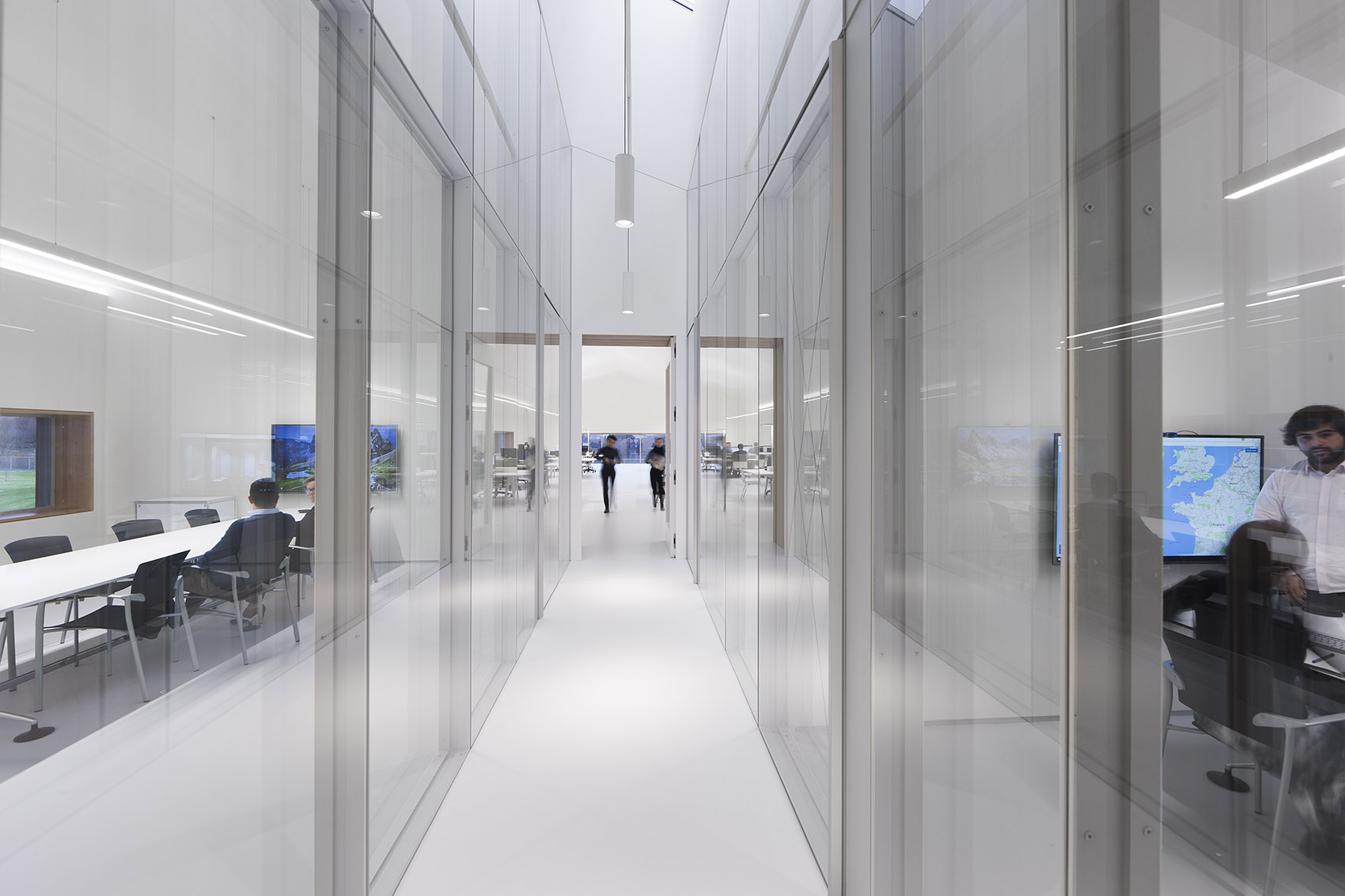 西班牙Norvento 办公楼 / Francisco Mangado-30