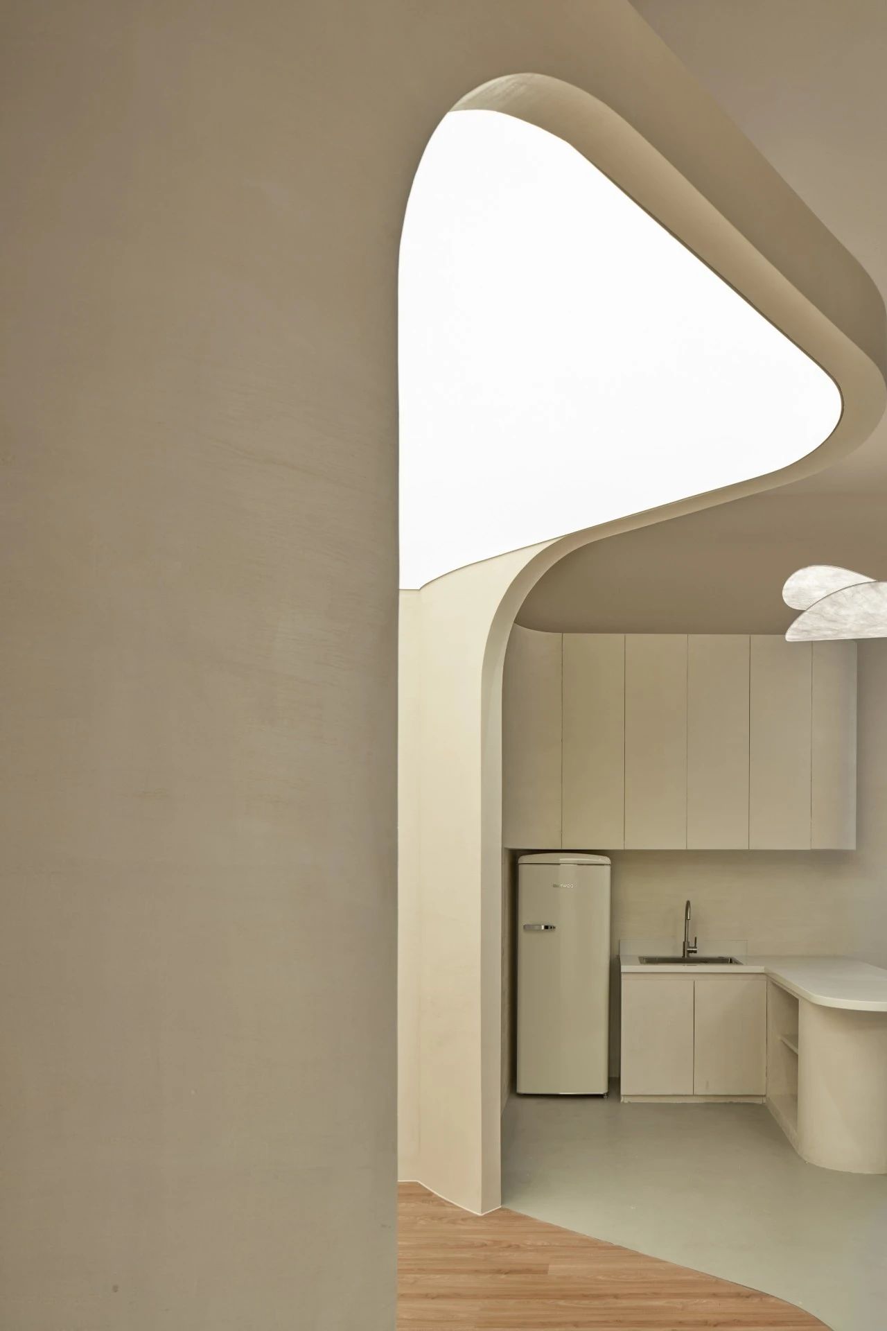 视丘道办公空间设计丨中国北京丨里外工作室-4