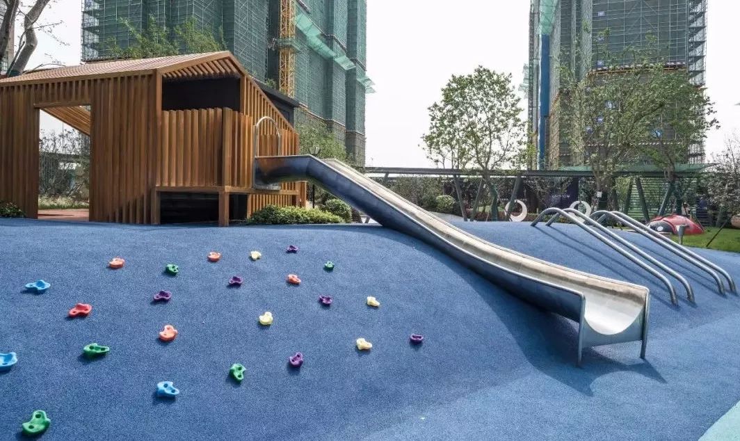 秋千公园里的童心捕手 | 万科·昆山未来之城-56