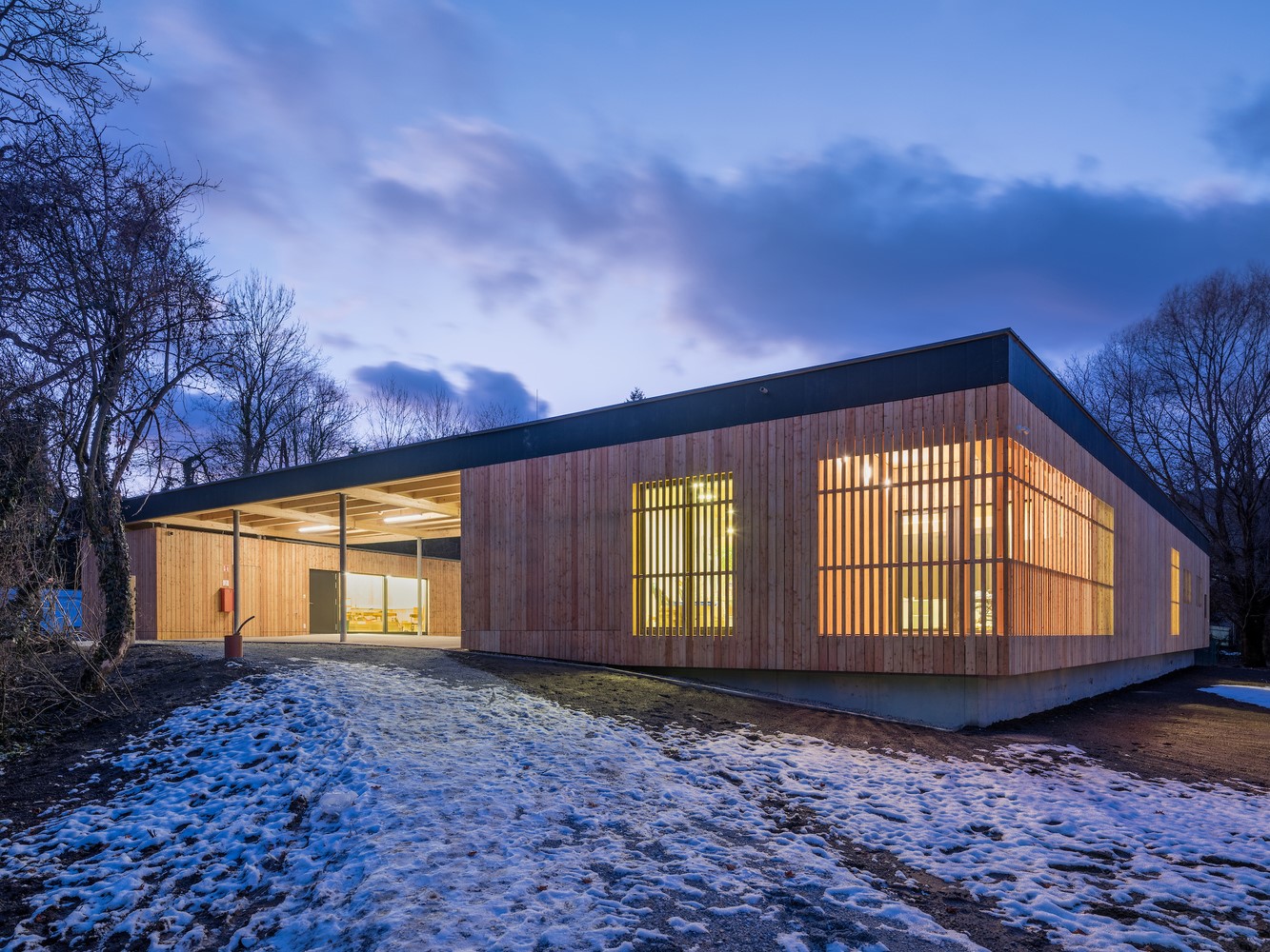 格拉茨绿色绿洲青年中心“回声别墅”-14