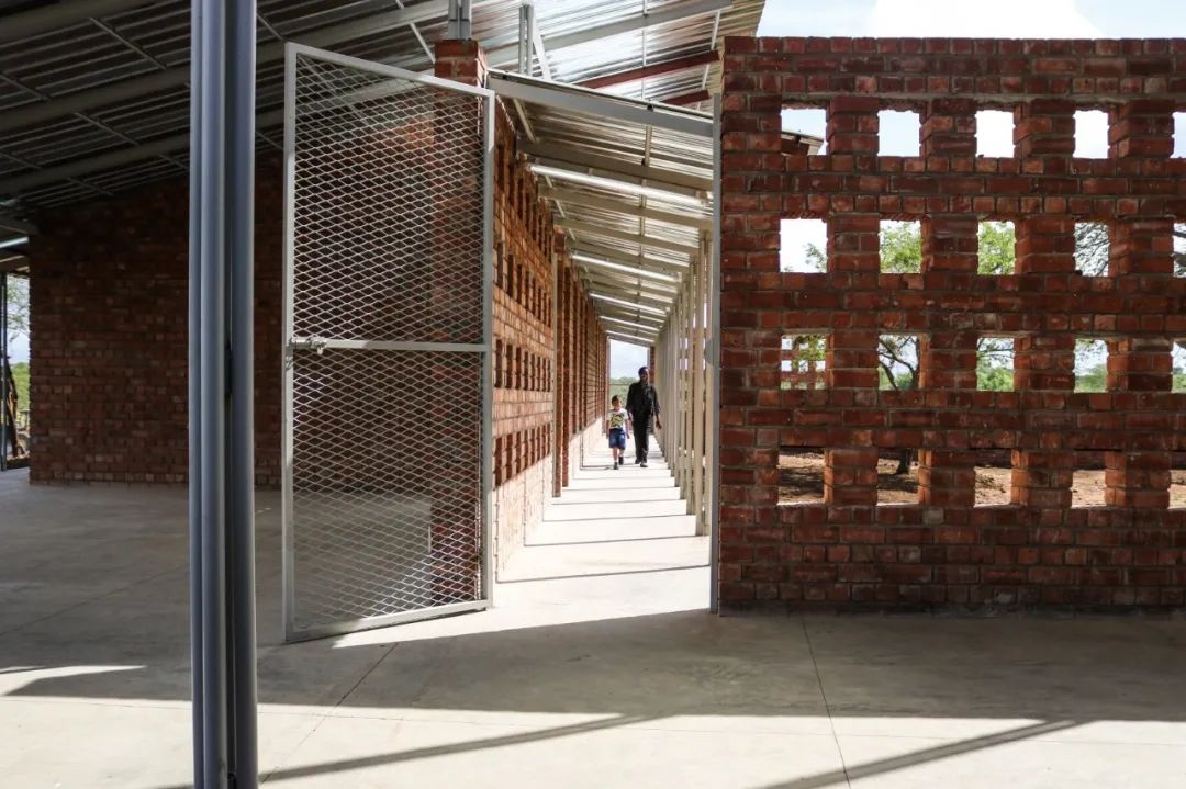 甘多小学丨布基纳法索丨凯雷建筑事务所-111