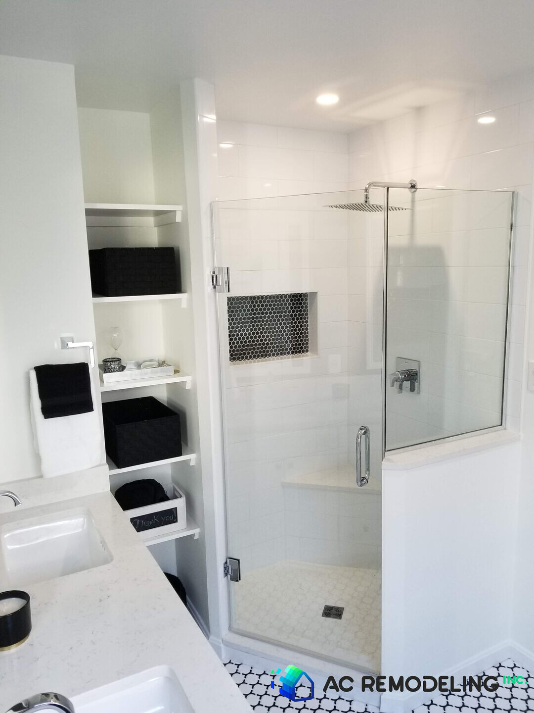 黑白简约主卫设计-10