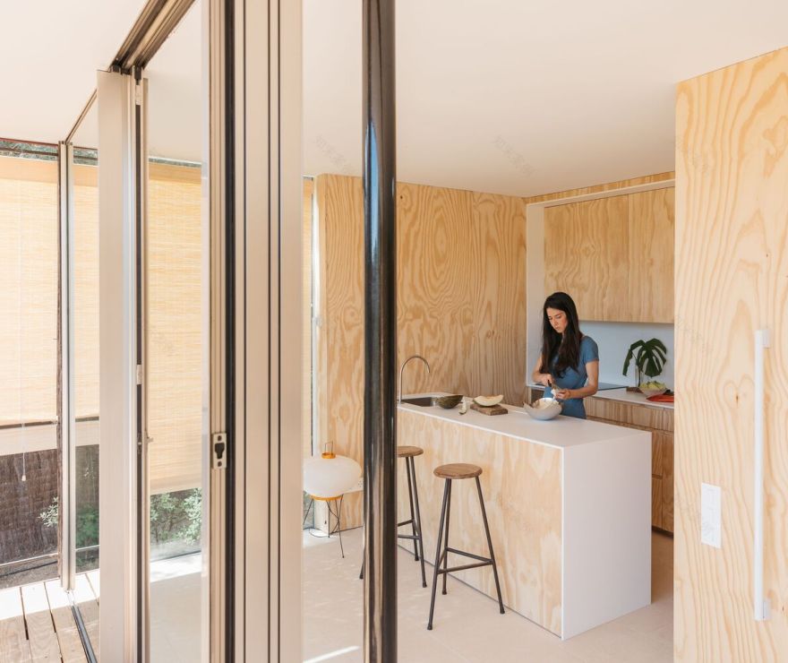 Fresnos House · 西班牙马德里的绿色山丘仙境丨delavegacanolasso-27