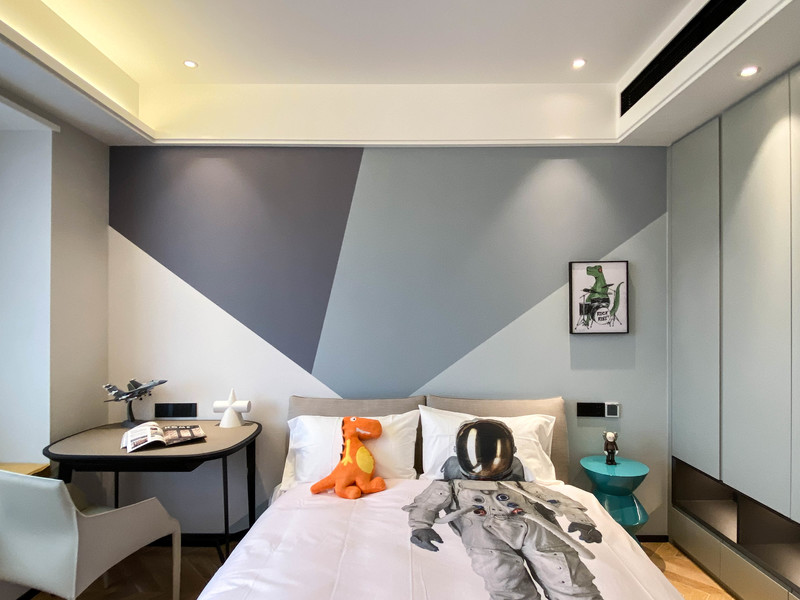 年轻夫妻现代轻奢家居，功能收纳两不误-4