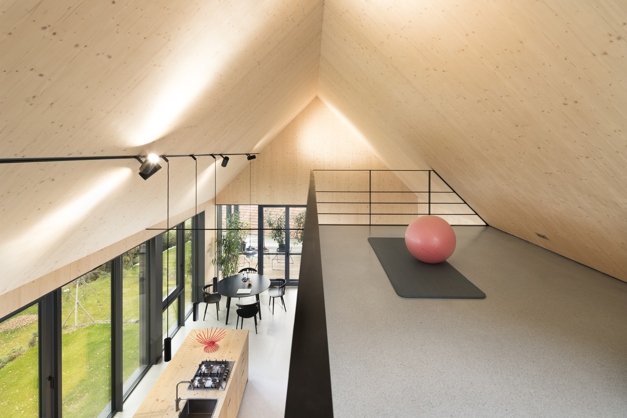 黑美人之家丨奥地利丨Backraum Architektur-45