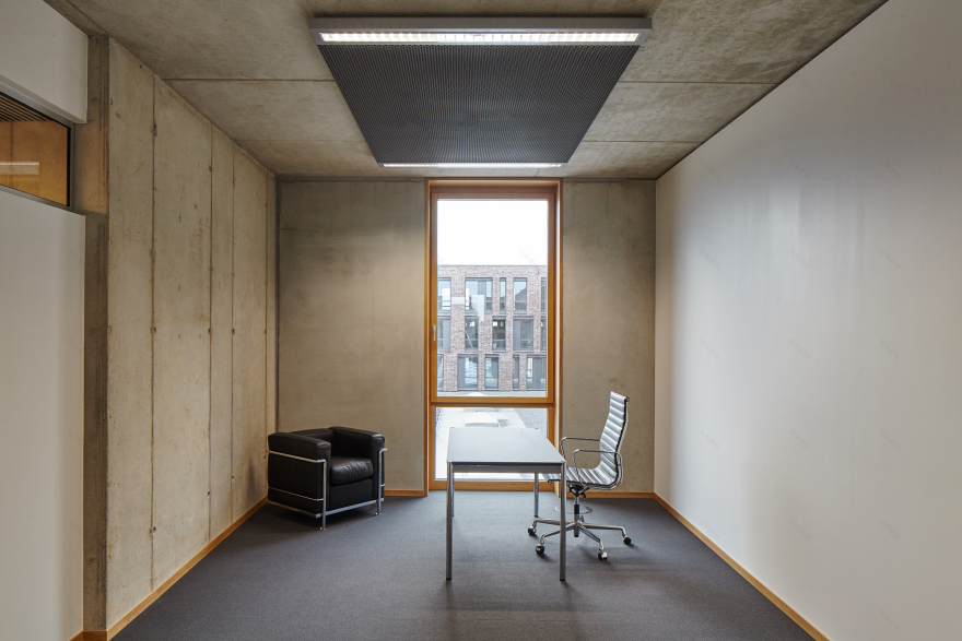 德国比勒费尔德市购物中心办公楼-22