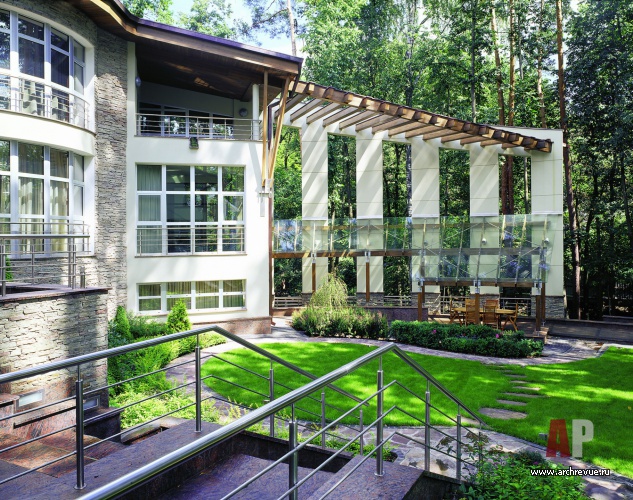 带拱形 facade 和露台的房子室内设计丨Величкин Дмитрий,Голованов Николай-6