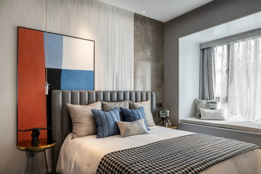 未来城高层 99 户型 | 克莱因蓝的现代艺术空间-28