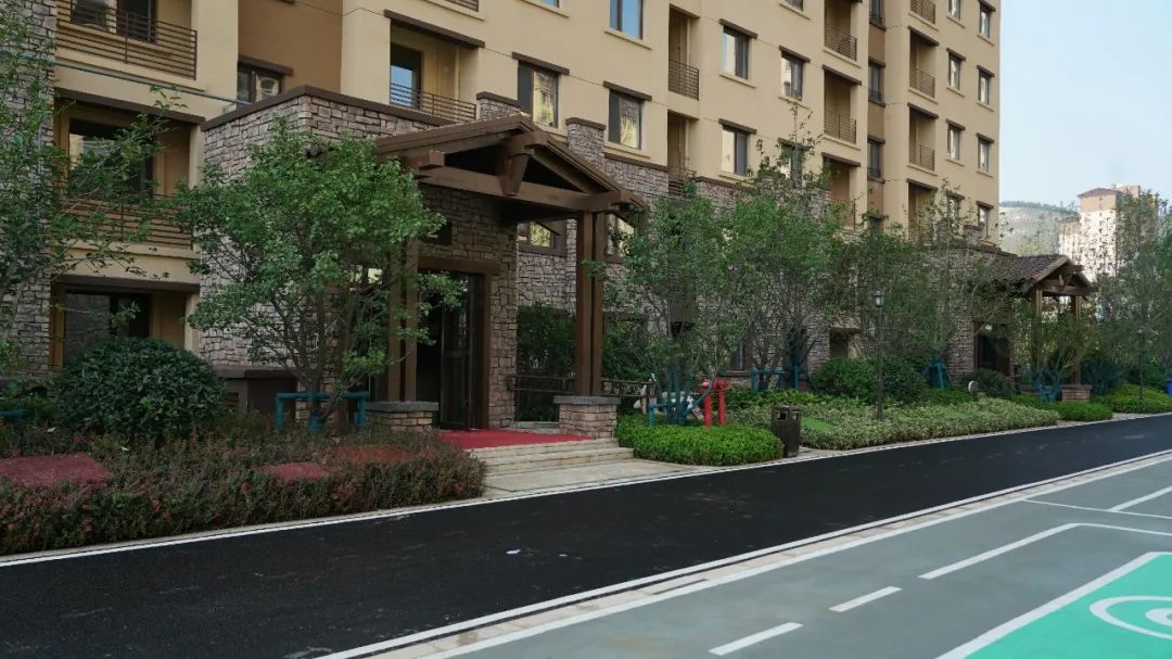 北美风情度假社区 · 华润置地济南公元九里景观设计丨中国济南丨上海亦境建筑景观有限公司-16