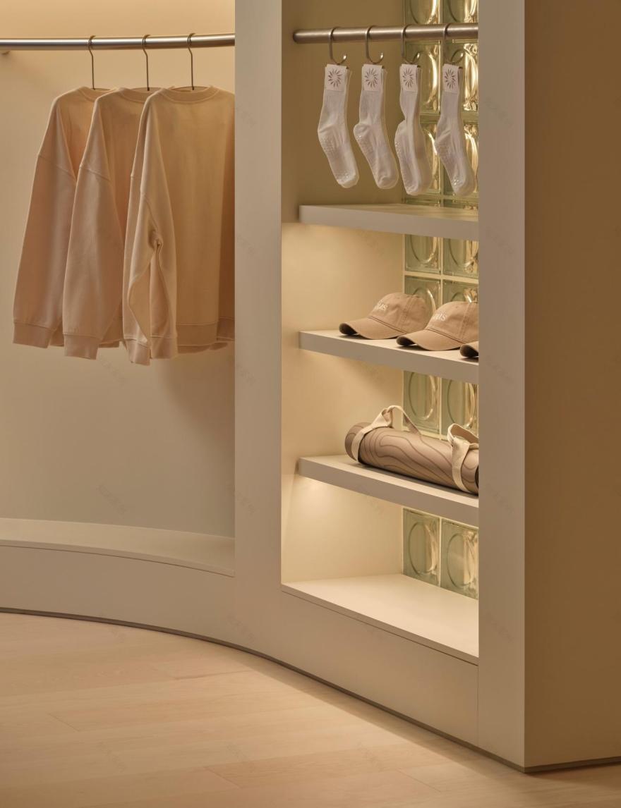 Solis Movement普拉提工作室设计丨加拿大多伦多丨Simone Ferkul Projects-13