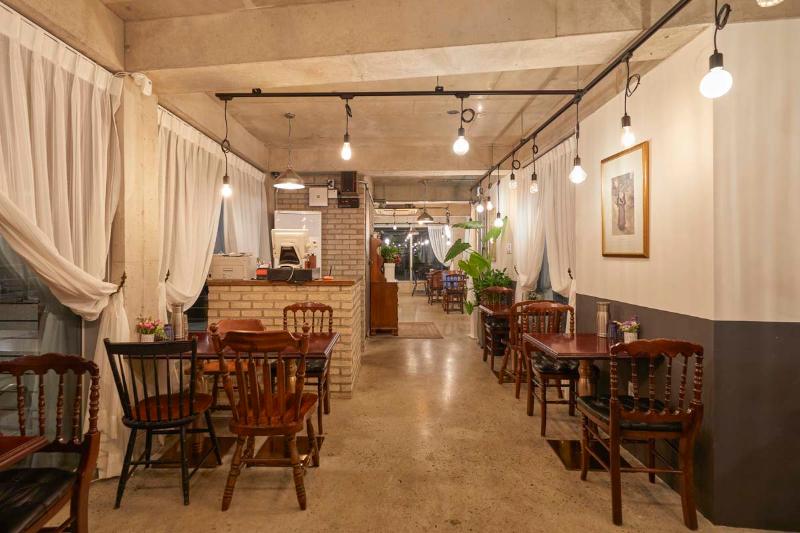 30 平米日式餐厅，极简风格打造温馨空间-7