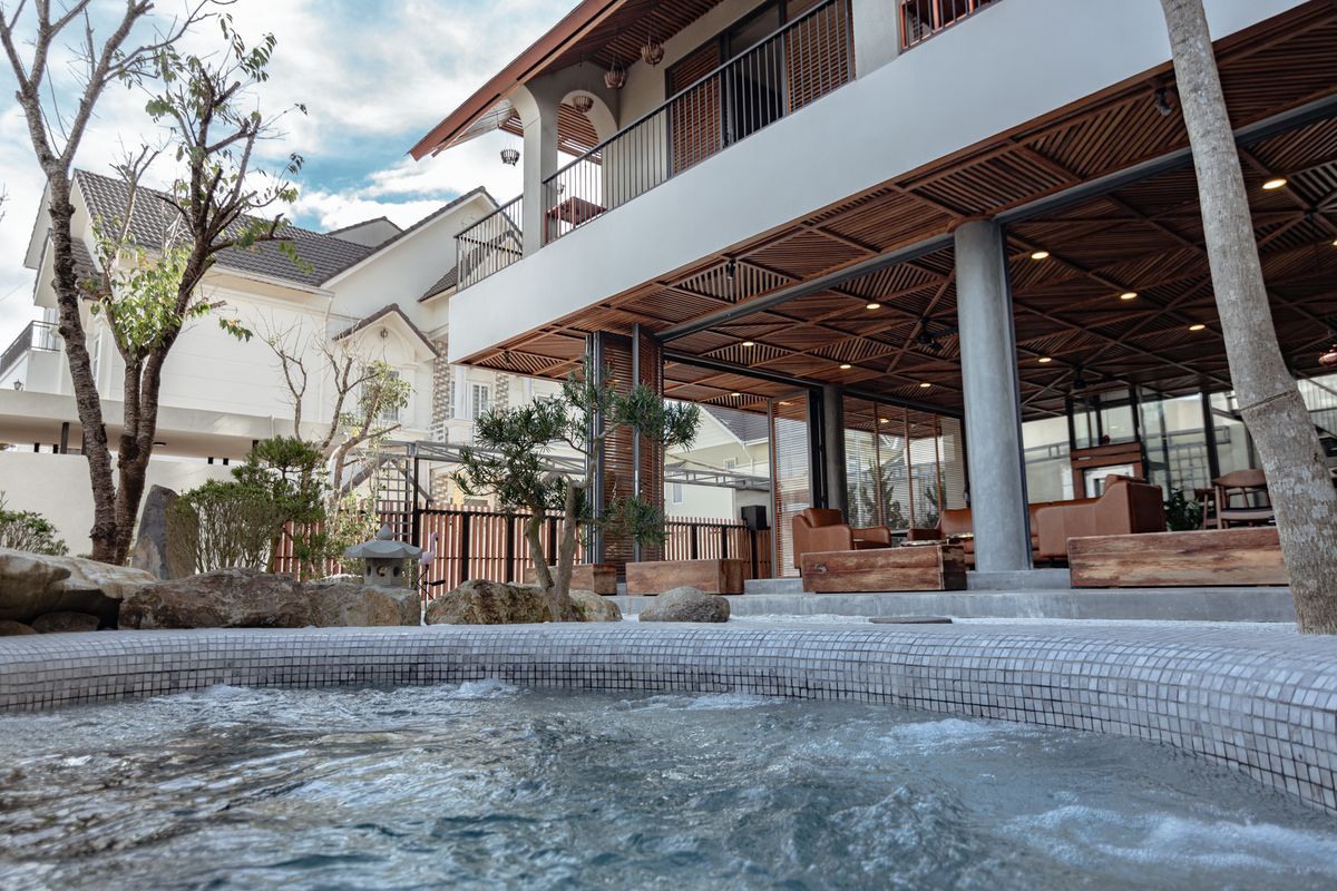 Nhà Nam Hồ(越南度假酒店)-5