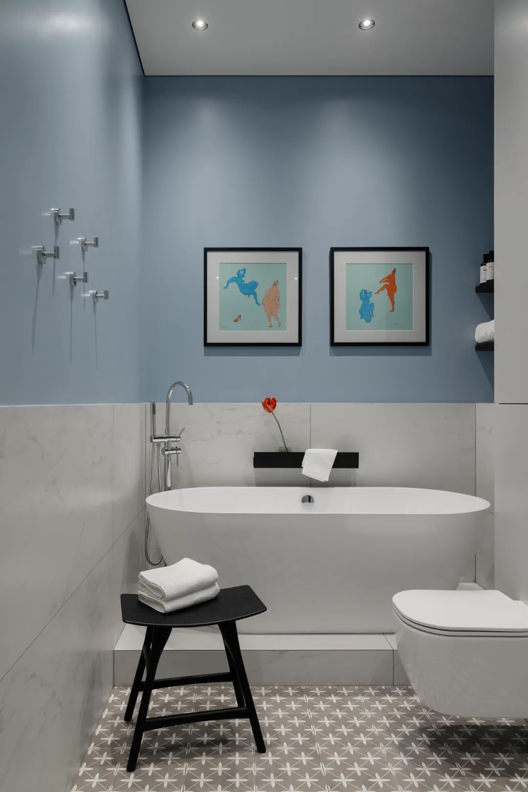 意大利 142㎡简约舒适三口之家丨Angelina Gladkova 和 Maxim Salasin-15