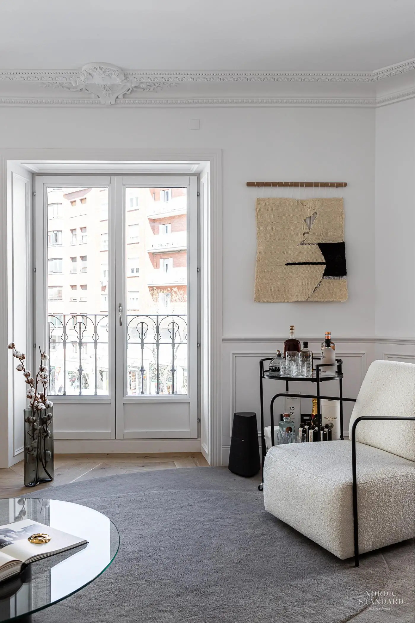 马德里传统建筑中的北欧风格舒适公寓-3