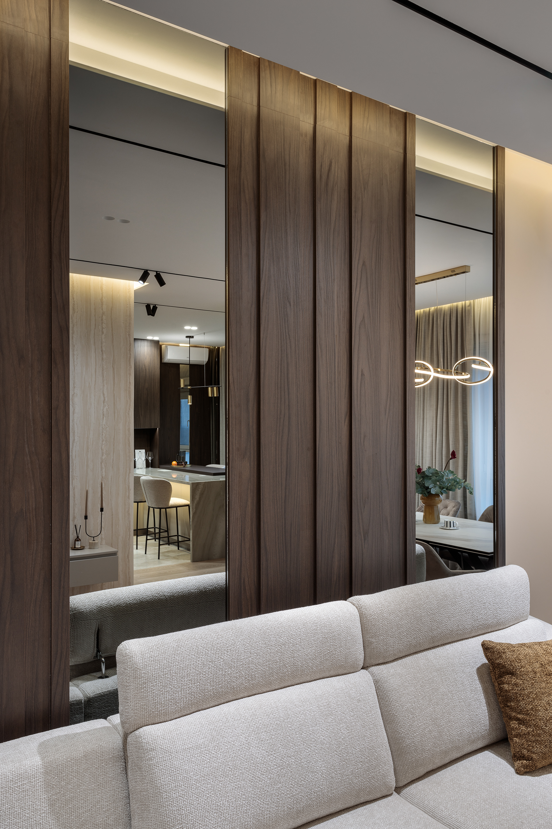 Natural Textures & Contemporary Calm | Kyiv-13