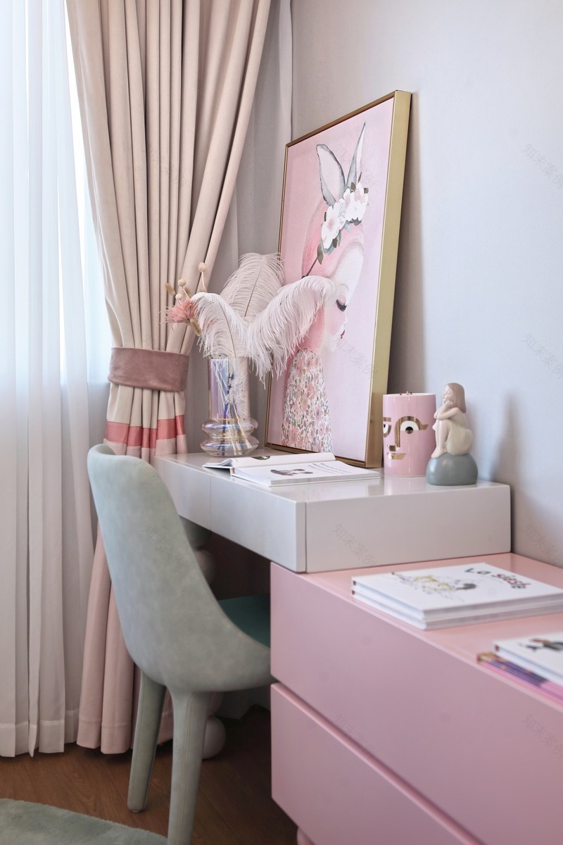 绿地香港·观云山项目洋房 110 户型样板间-4