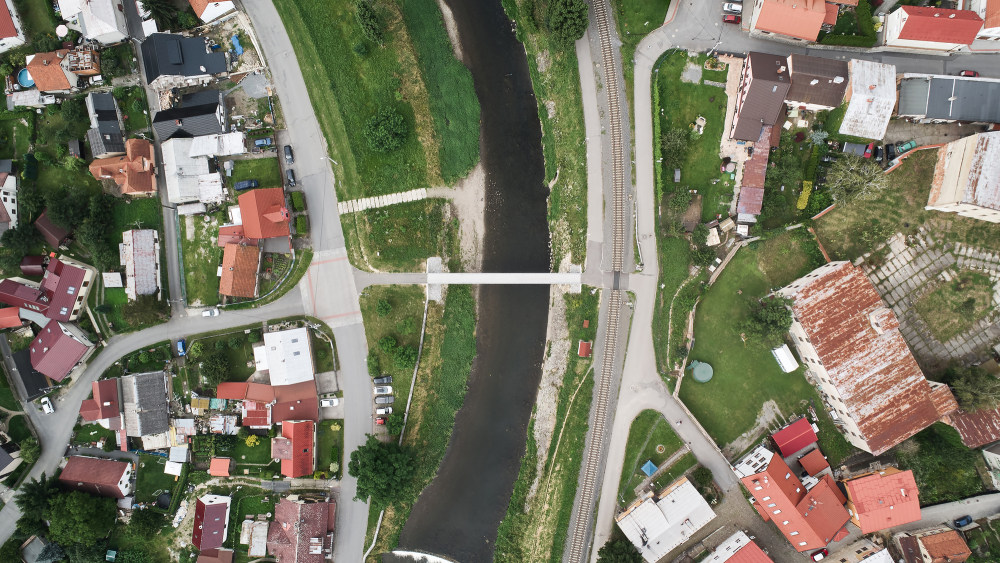 普日博尔人行天桥-26