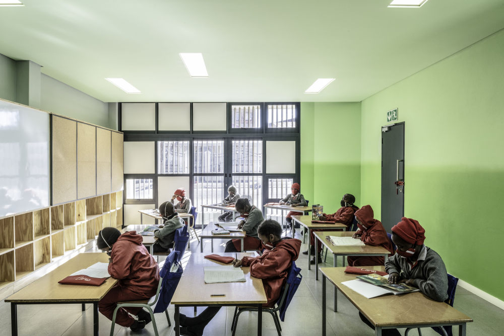 南非约翰内斯堡 Salvazione 基督教学校 | 温馨趣味的室内设计-32