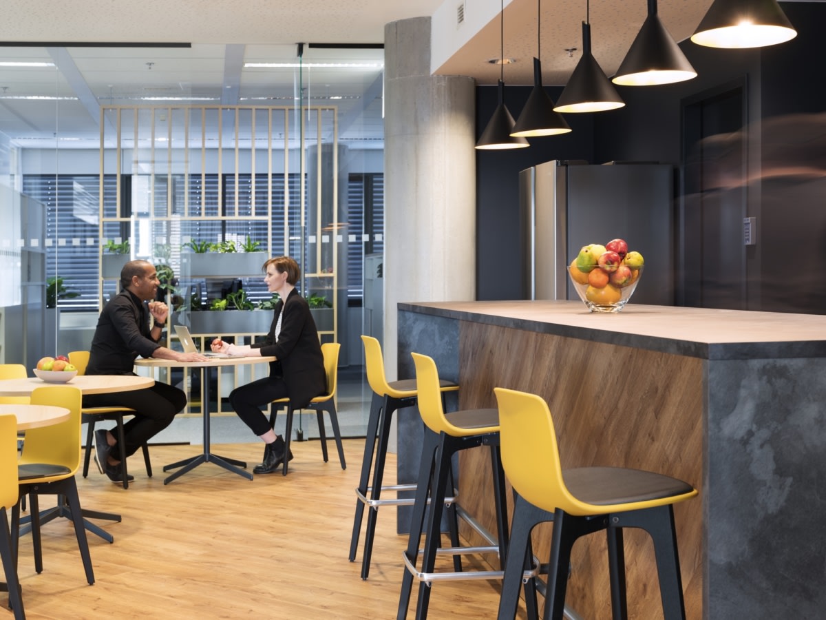 Parker Hannifin Prague 办公室丨捷克丨YUAR 建筑事务所-11