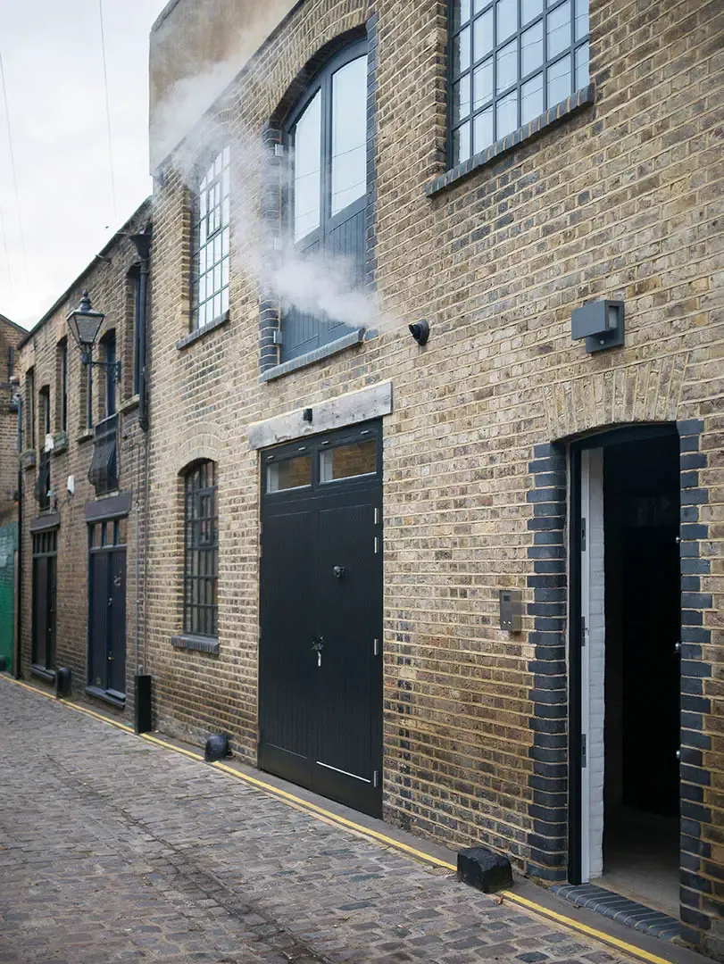 伦敦工业风 Loft 住宅,旧建筑的优雅新生-22