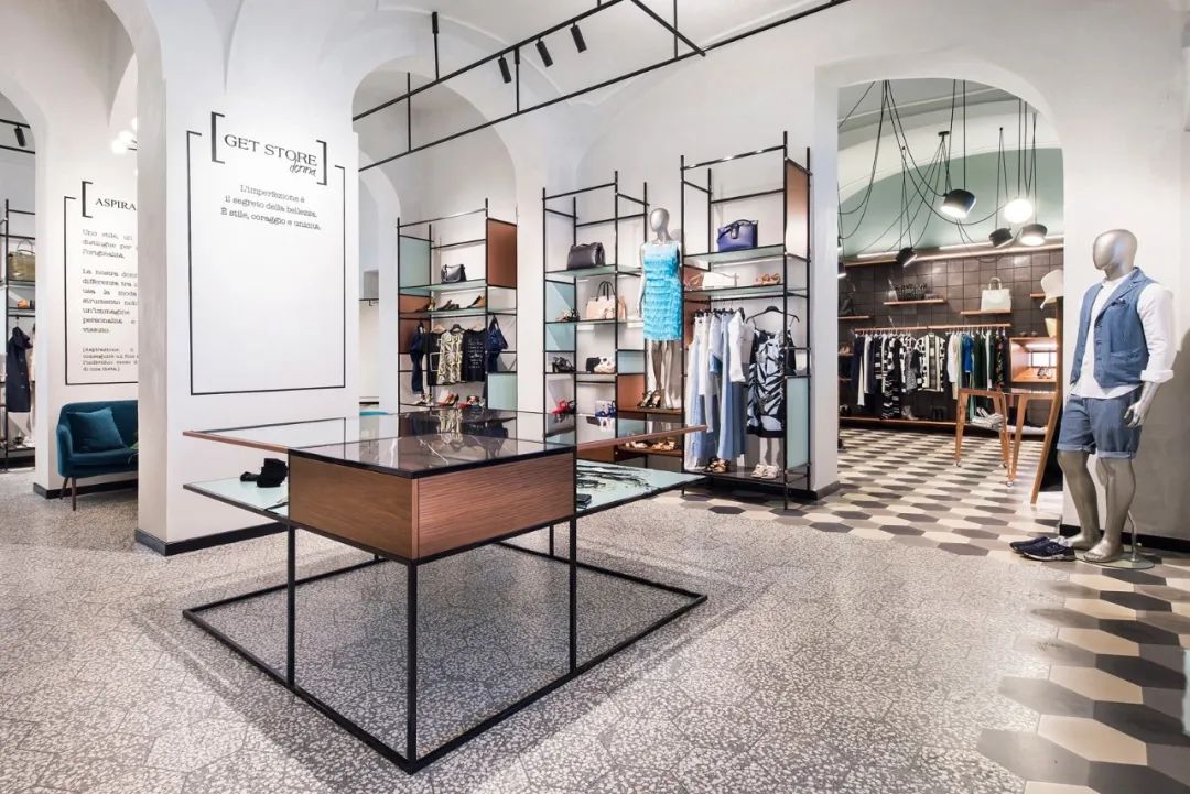 GET STORE DONNA服装店设计-13