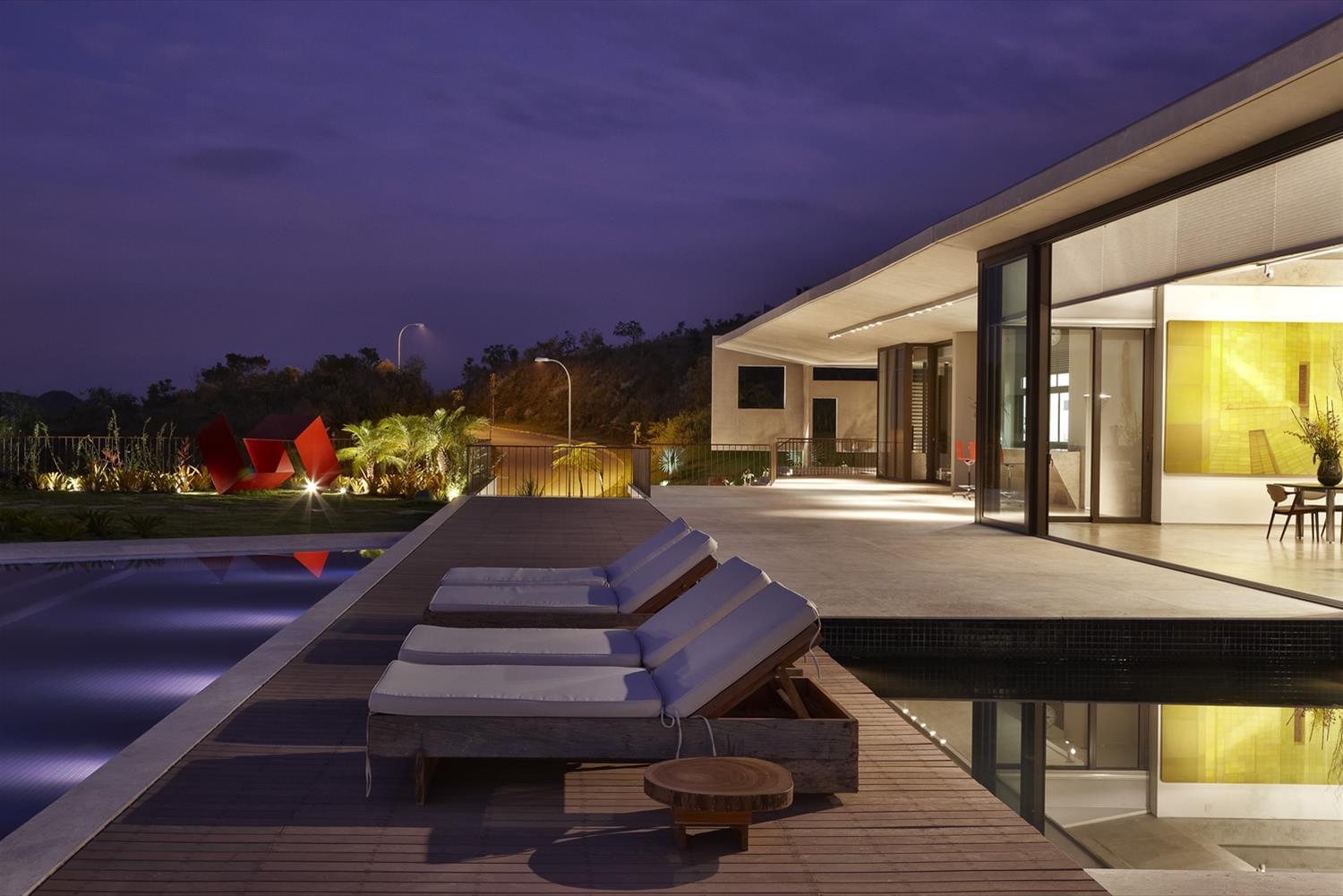 Humberto Hermeto 的创新山地住宅设计-4