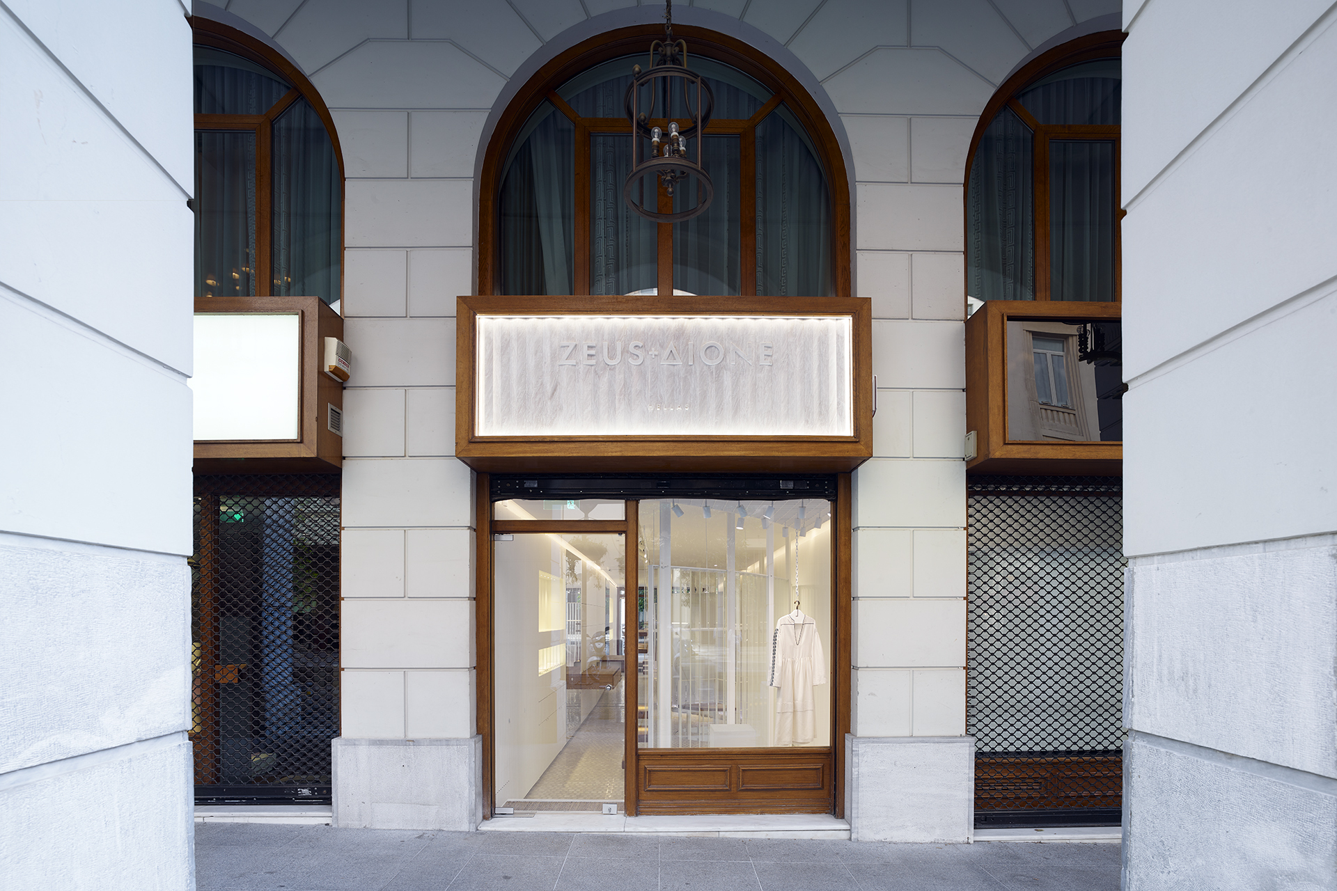 Zeus+Dione 旗舰店丨希腊雅典丨enroutearchitecture-11