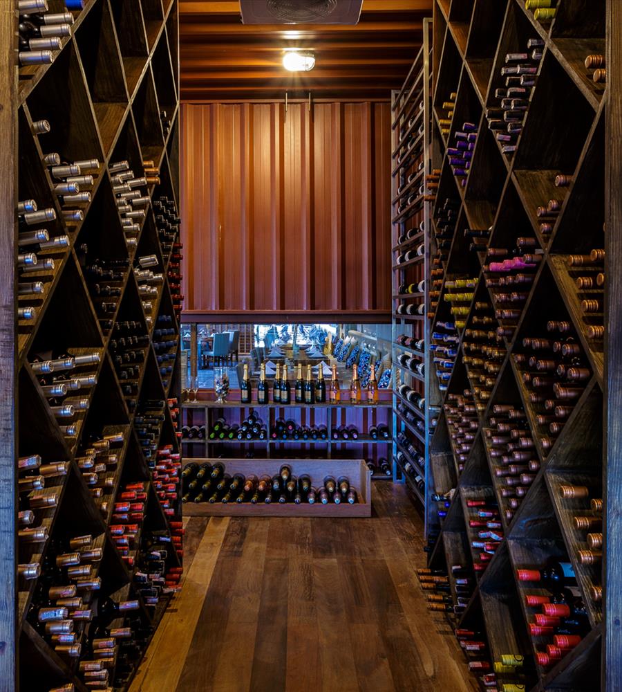 巴西 NAU 餐厅设计 | 渔网外观，自然光运用，海洋气息室内设计-16