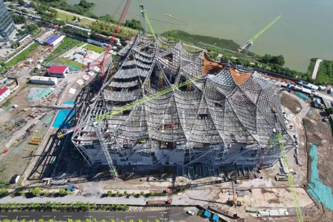 这艘精工承建的广州新地标“亮了”-7