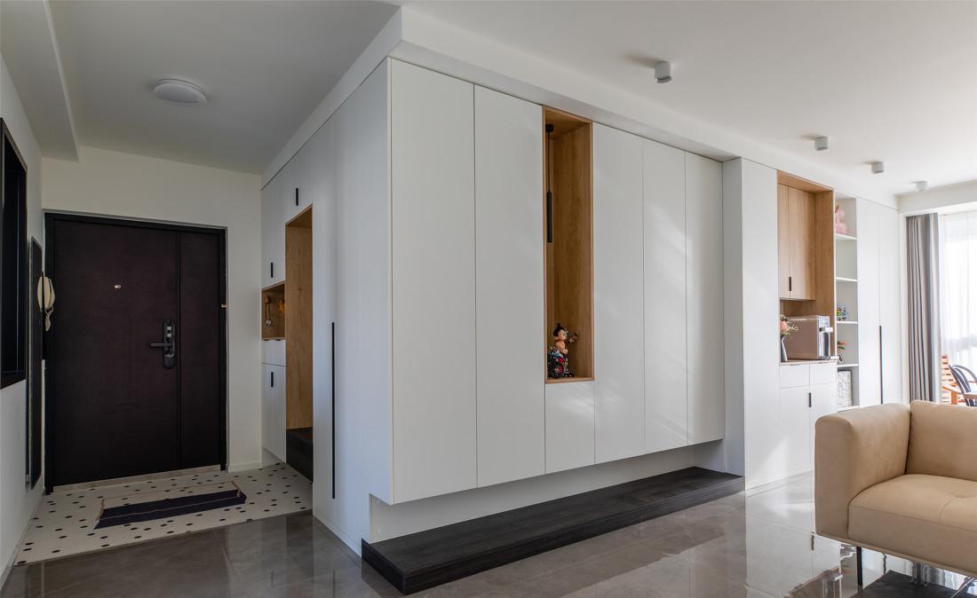 悬浮壁柜打造多彩客厅-7