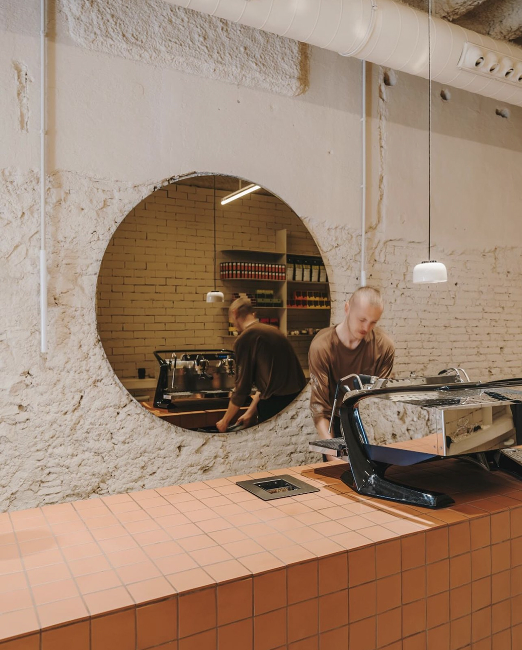 旧房改造而成的咖啡馆theminerscoffee ,西班牙 | Space design by isernserra - 咖啡店 - 餐厅LOGO-VI空间设计-全球餐饮研究所-3