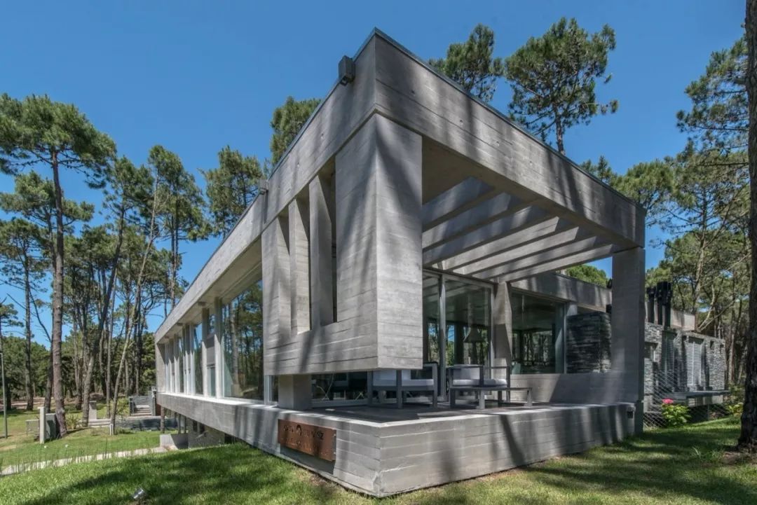 Galera 建筑工作室 | 光、空间与形式的平衡探索-63