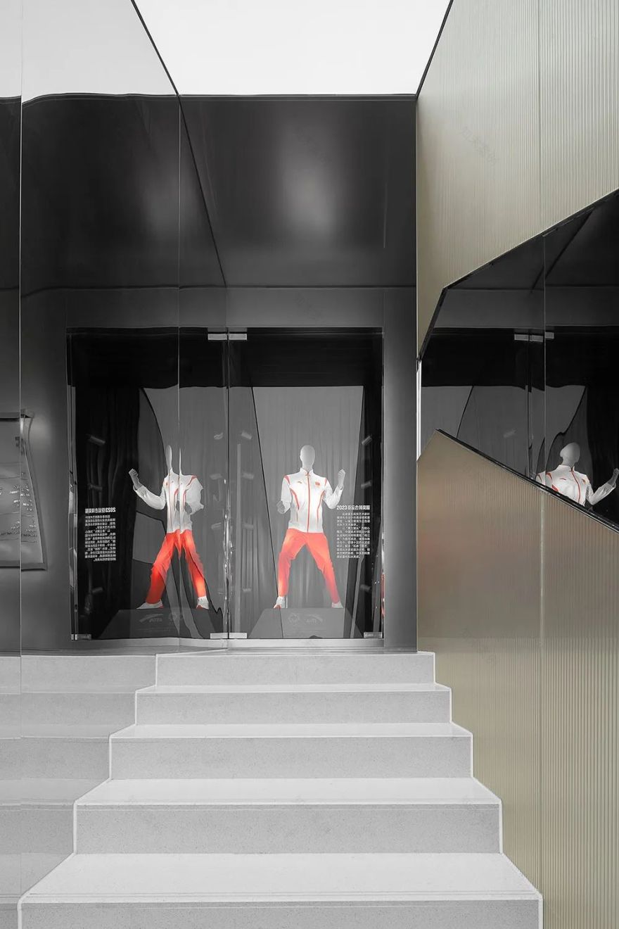 安踏北京王府井旗舰店丨中国北京丨ANTA & 尚洋艺术 STILL YOUNG-42