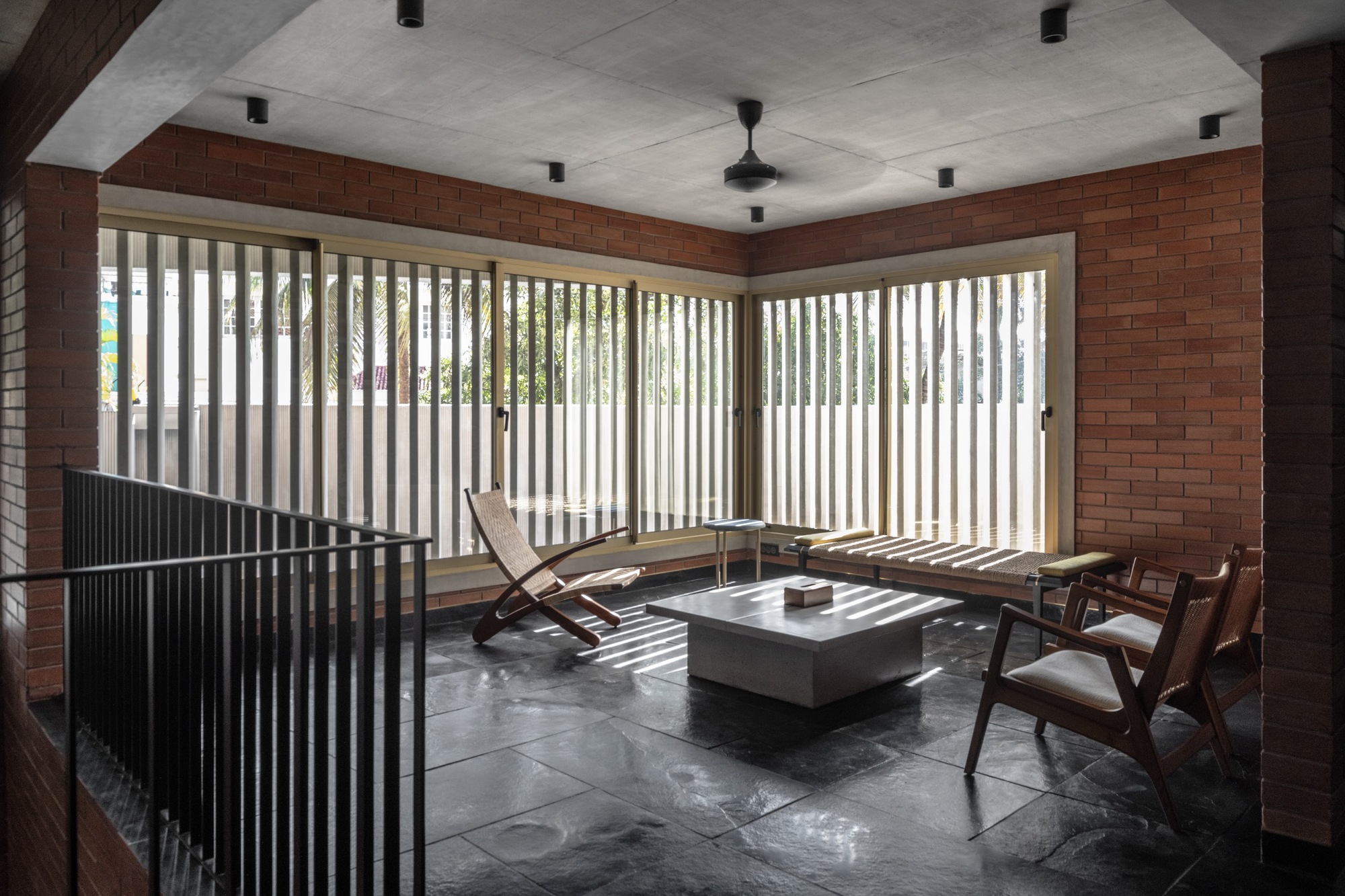 砖房丨印度丨The Purple Ink Studio-19