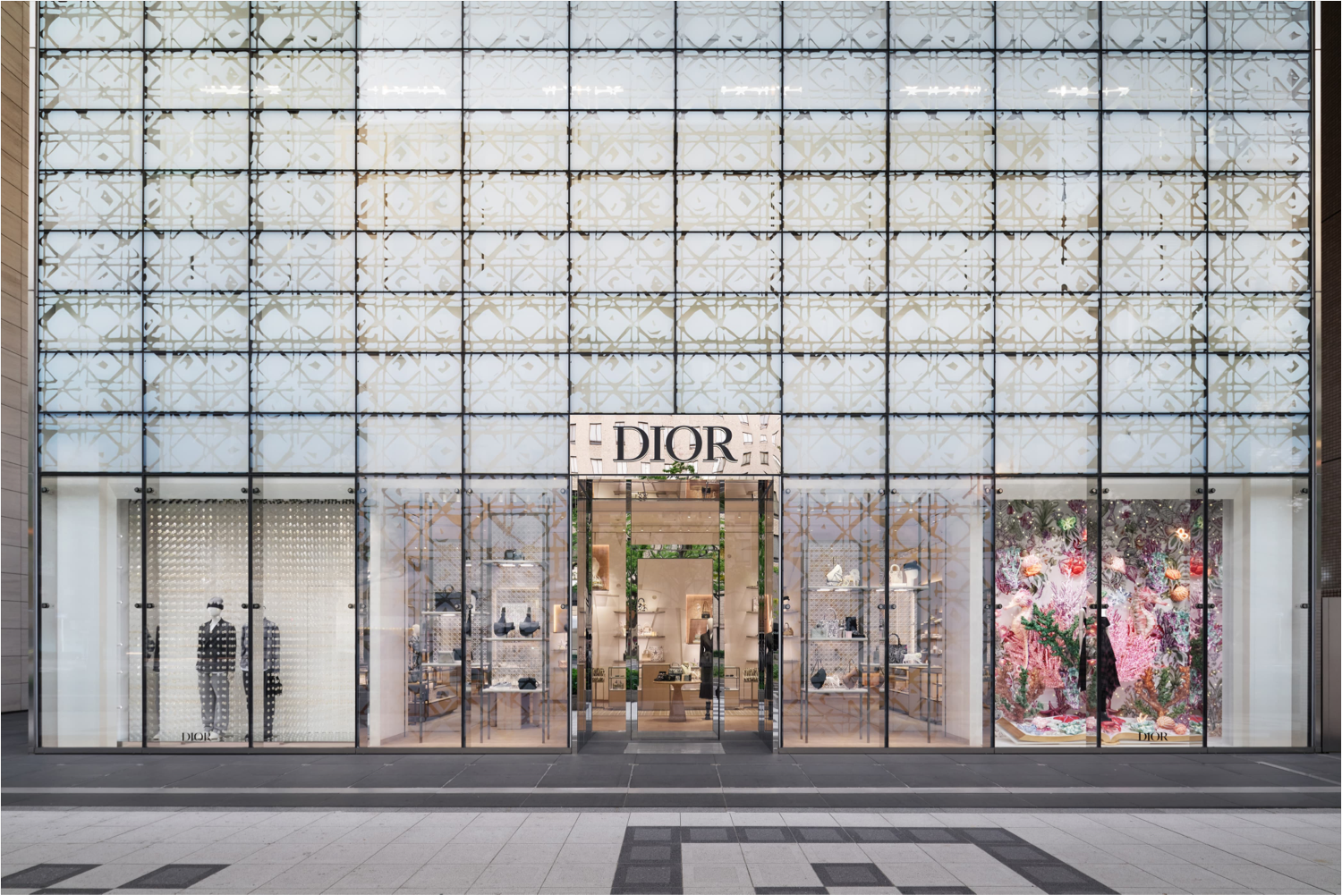 Dior 大阪门店设计丨日本大阪丨Dior 内部设计团队-8