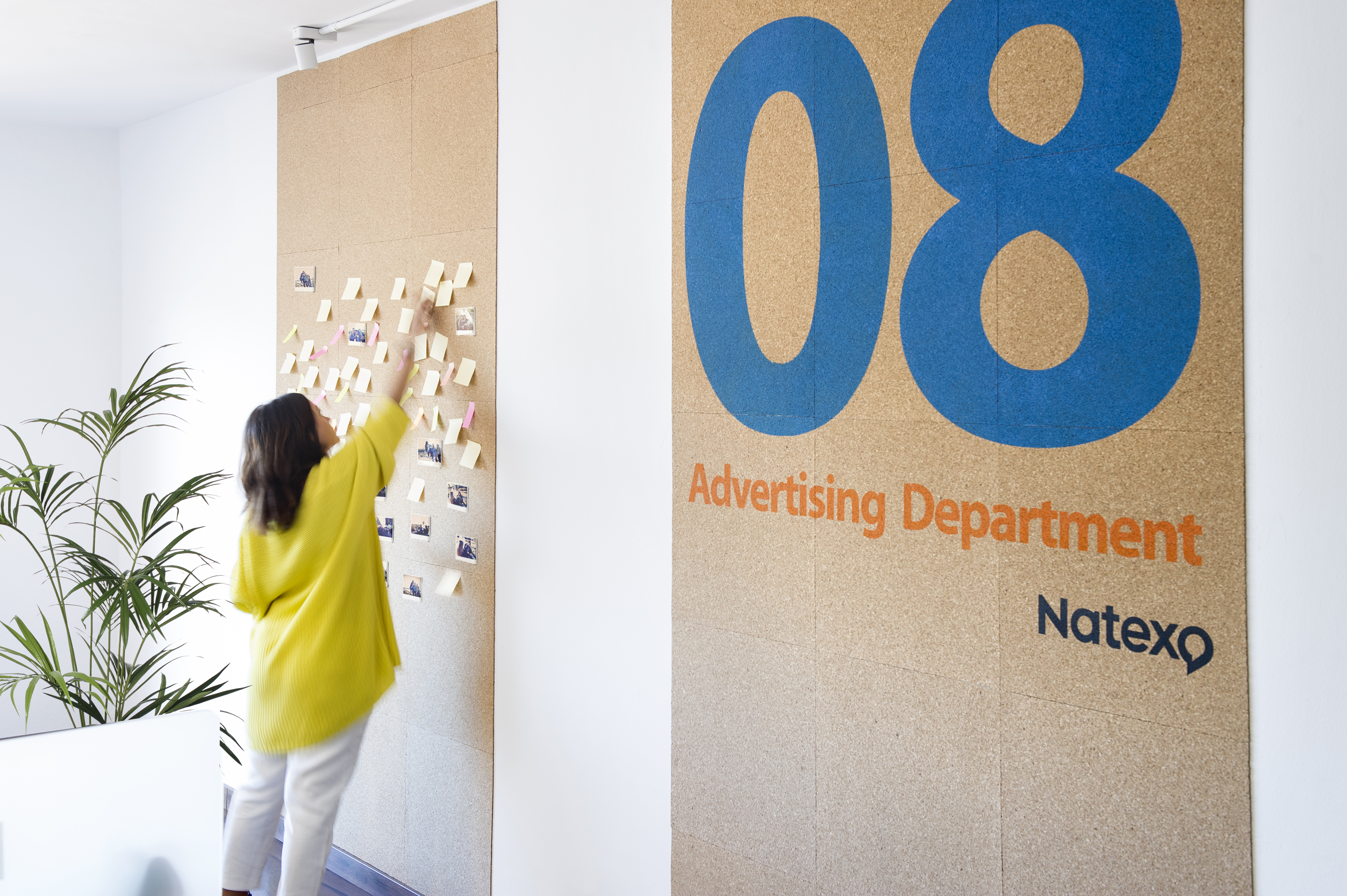 颠覆传统的办公空间设计-26