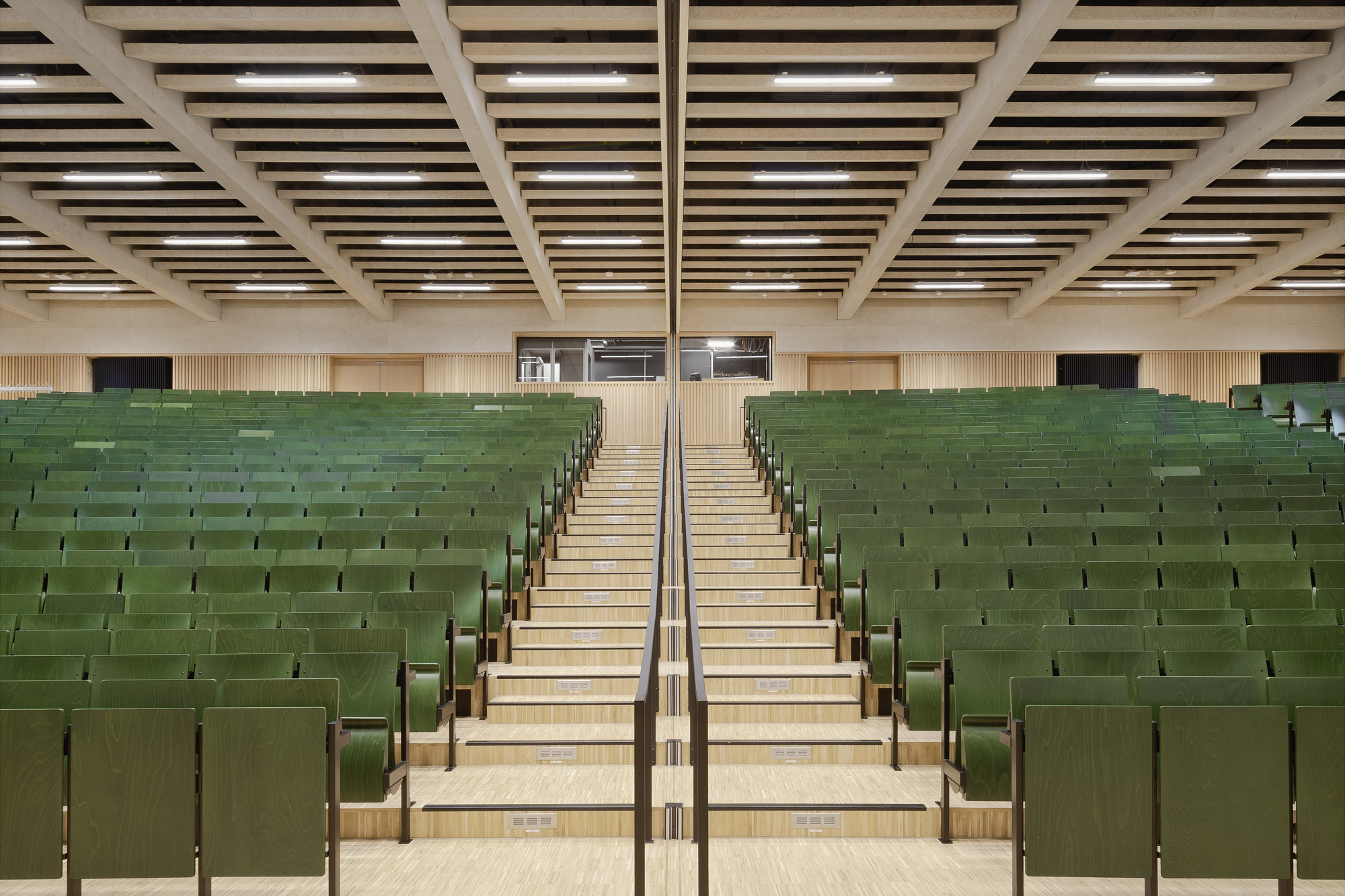 University of Applied Sciences for Beverage Technology – Lecture Hall Building and Logistics Laboratory / Bez+Kock Architekten + Ernst2 Architekten-24