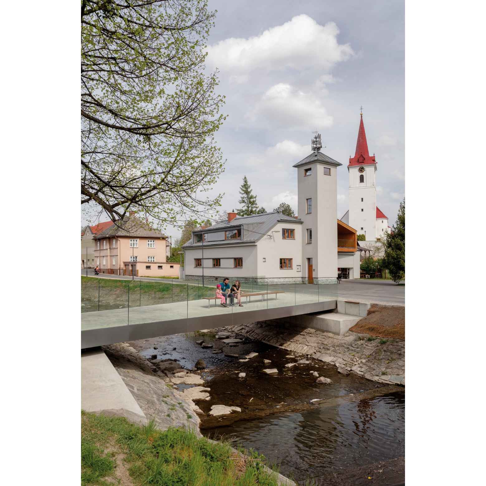 帕尔科维采人行桥及公共空间项目丨阿尔巴尼亚莱什丨Kamil Mrva Architects,s.r.o.-12