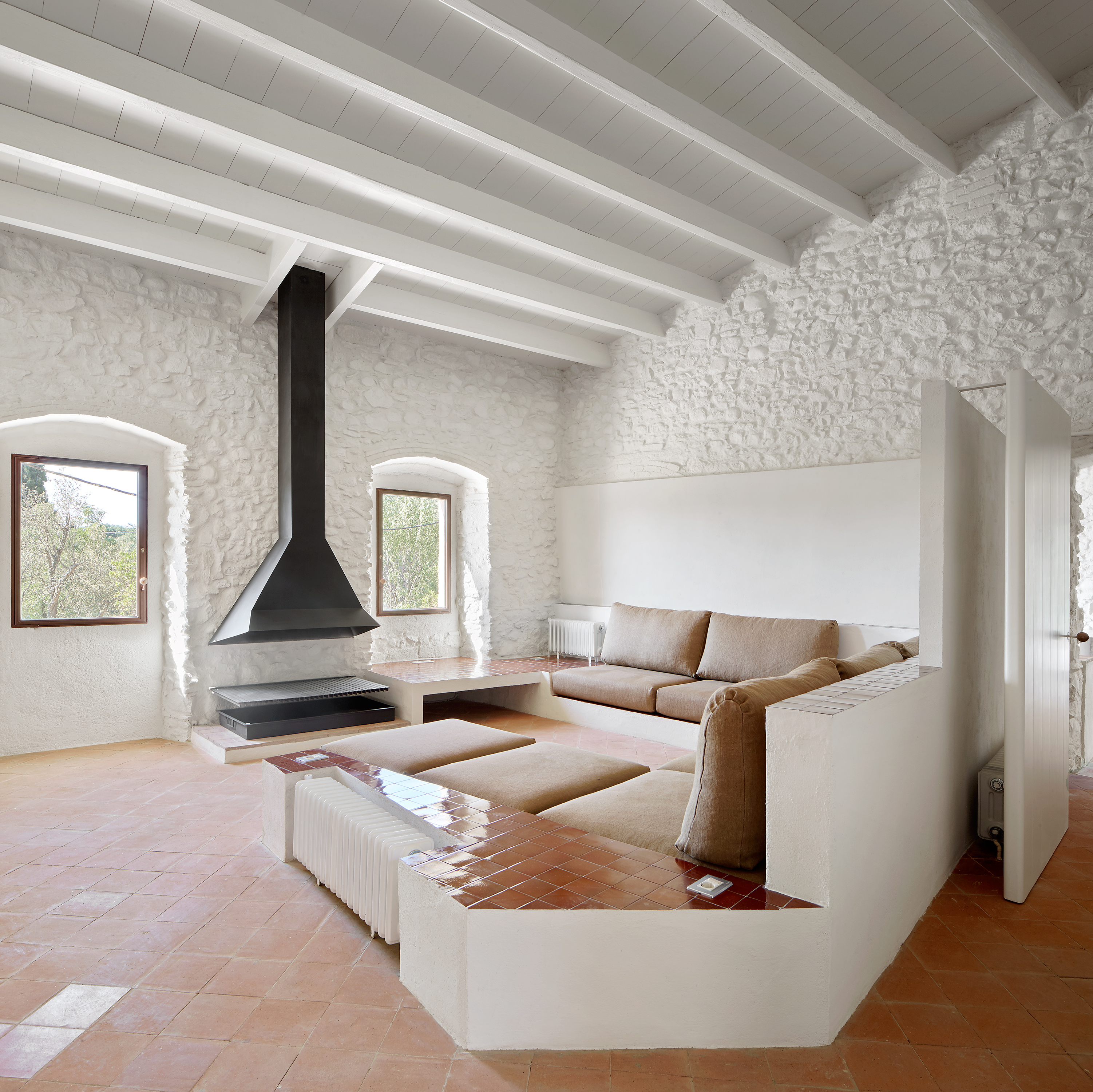 Refurbishment of a country house in Empordà, Spain | ARQUITECTURA-G-33