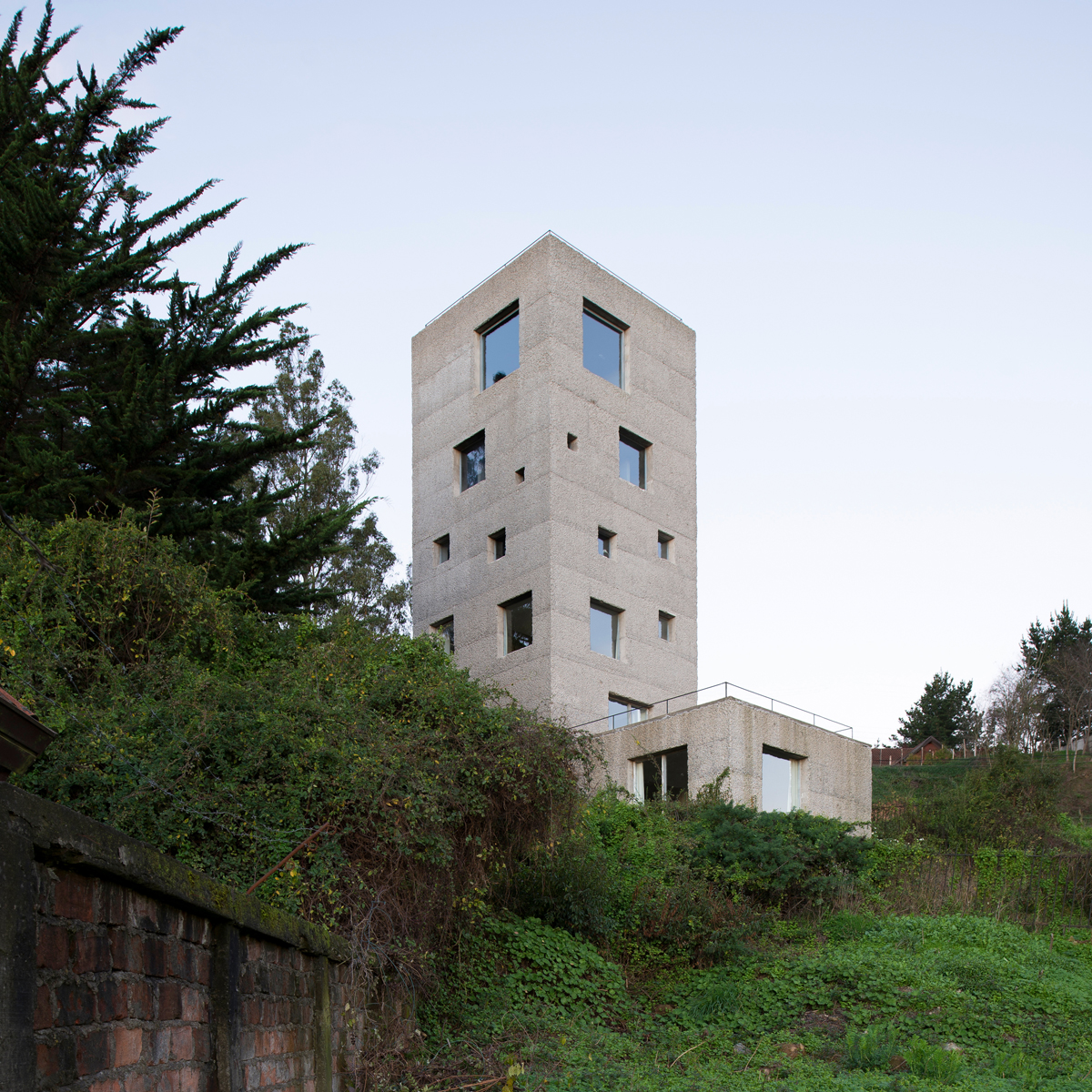 Cien住宅，智利 / Pezo von Ellrichshausen-8