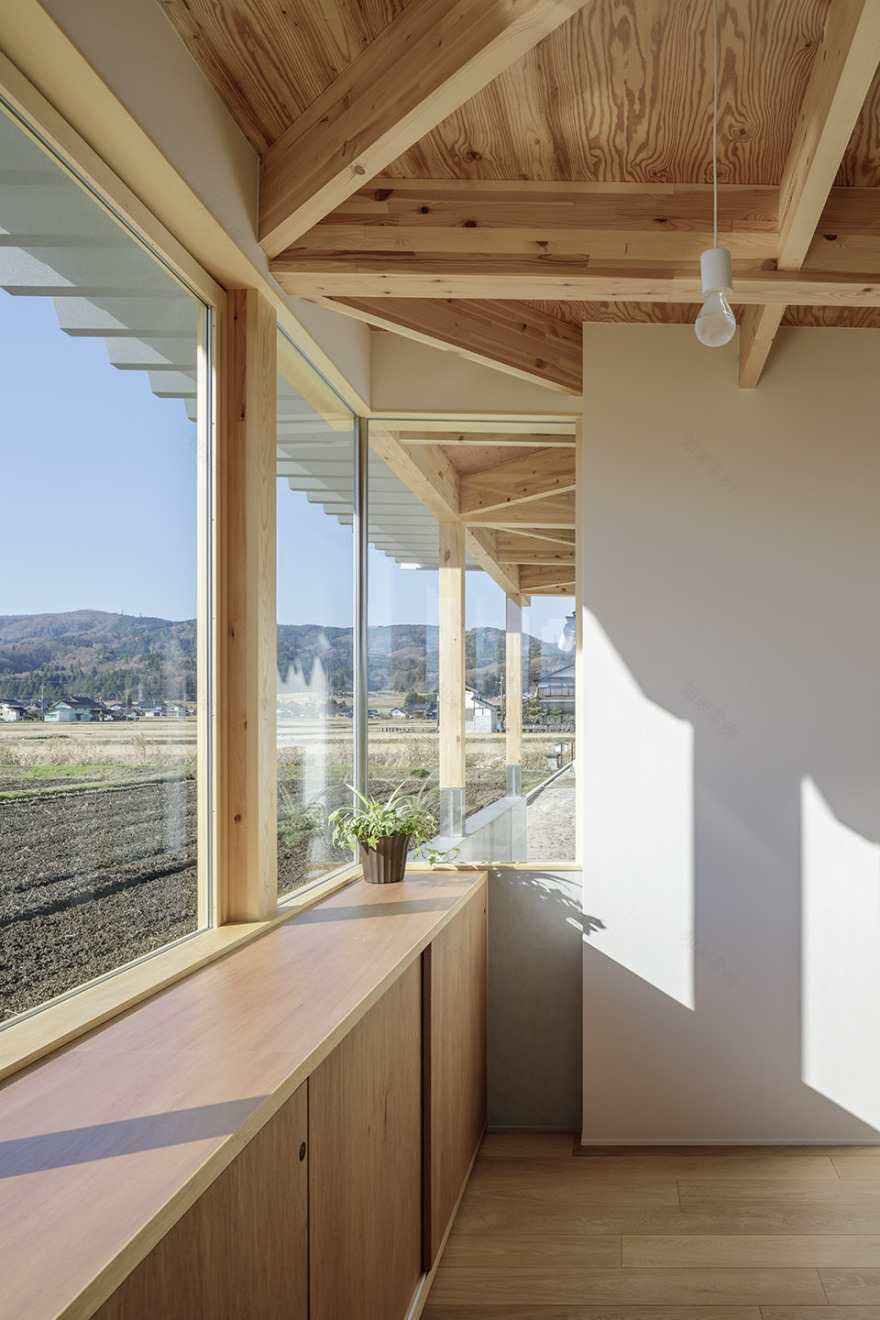 南砺住宅,日本 / Kazuto Nishi Architects-27