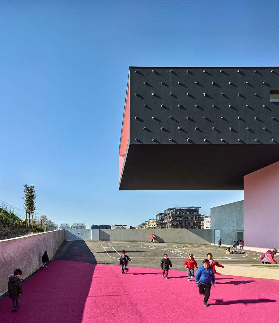 五色斑斓的幼儿园空间设计-60