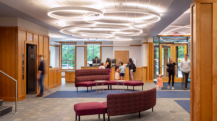 Sharon Public Library（沙伦公共图书馆）-1