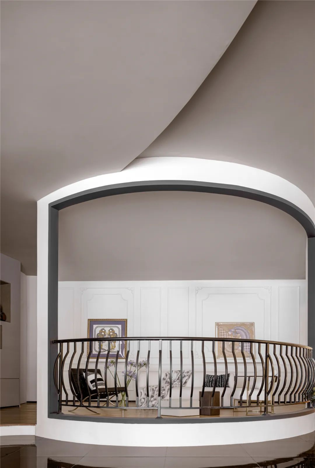 Miss Vintage 奢侈品集合店丨中国重庆丨岭众联合田艾灵设计-57