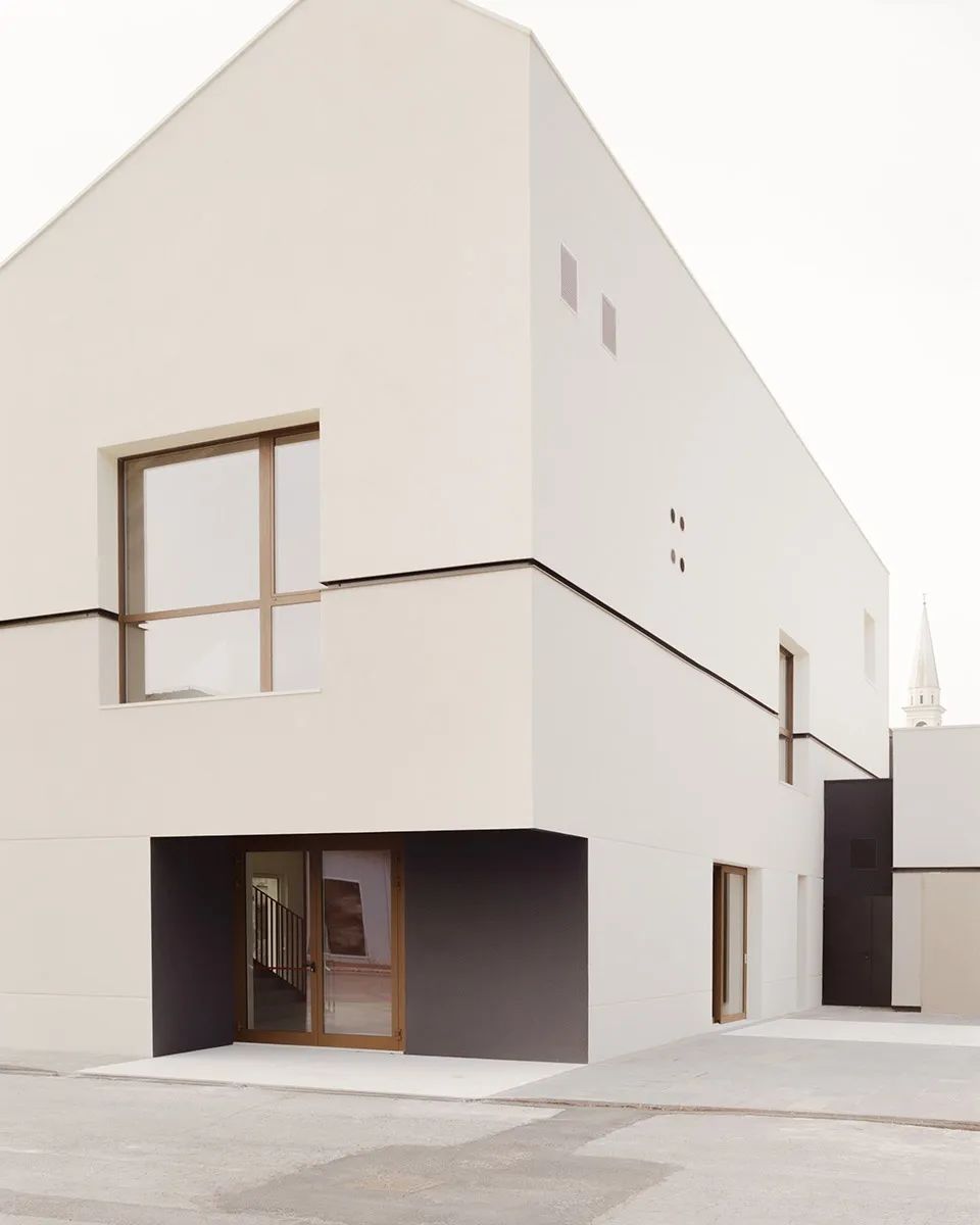 意大利市民中心-24