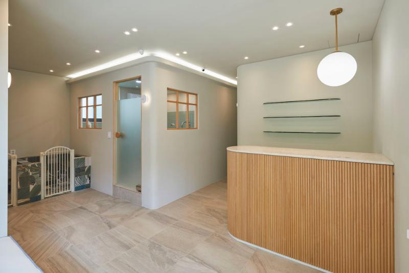 简约清新宠物美容室设计-3